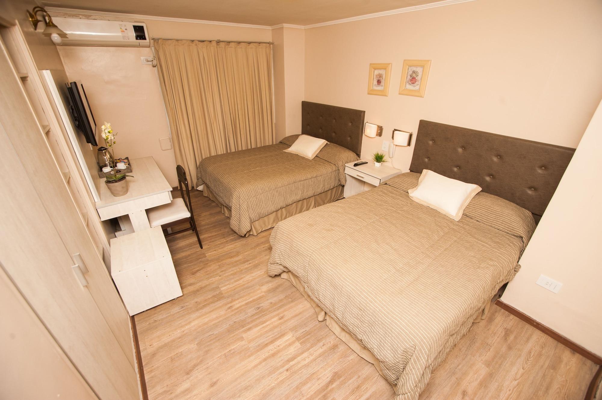 Hotel Посадас Екстериор снимка