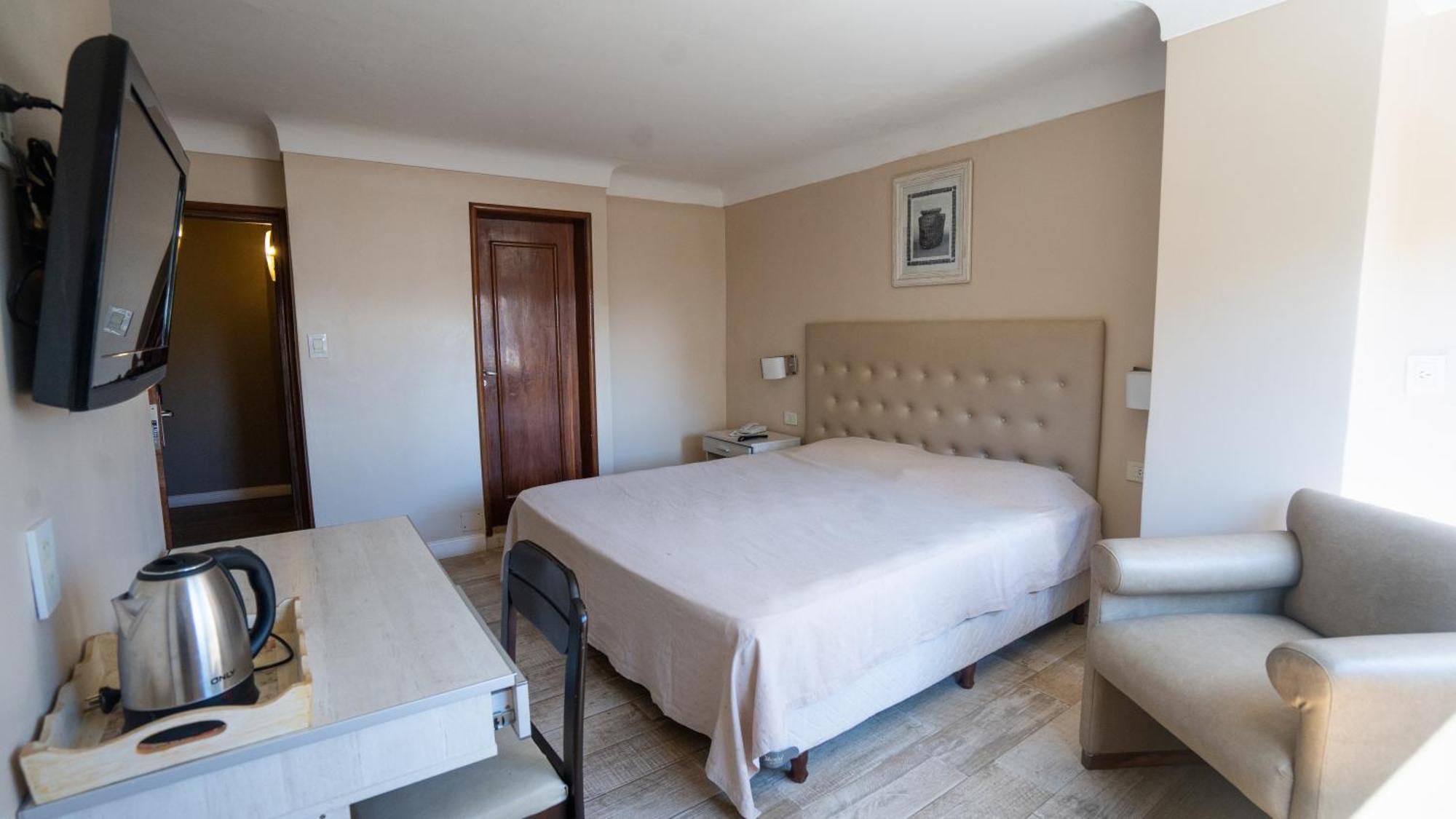Hotel Посадас Екстериор снимка