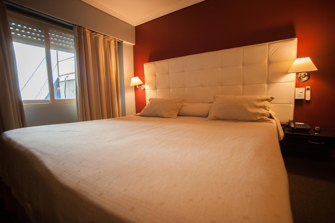 Hotel Посадас Екстериор снимка